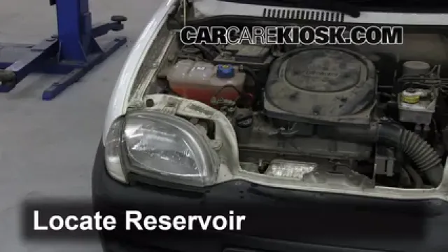 2006 Fiat Seicento 600 Van 1.1L 4 Cyl. Windshield Washer Fluid Add Fluid